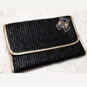 Gold Trimmed Envelope Clutch & Heart Earrings
